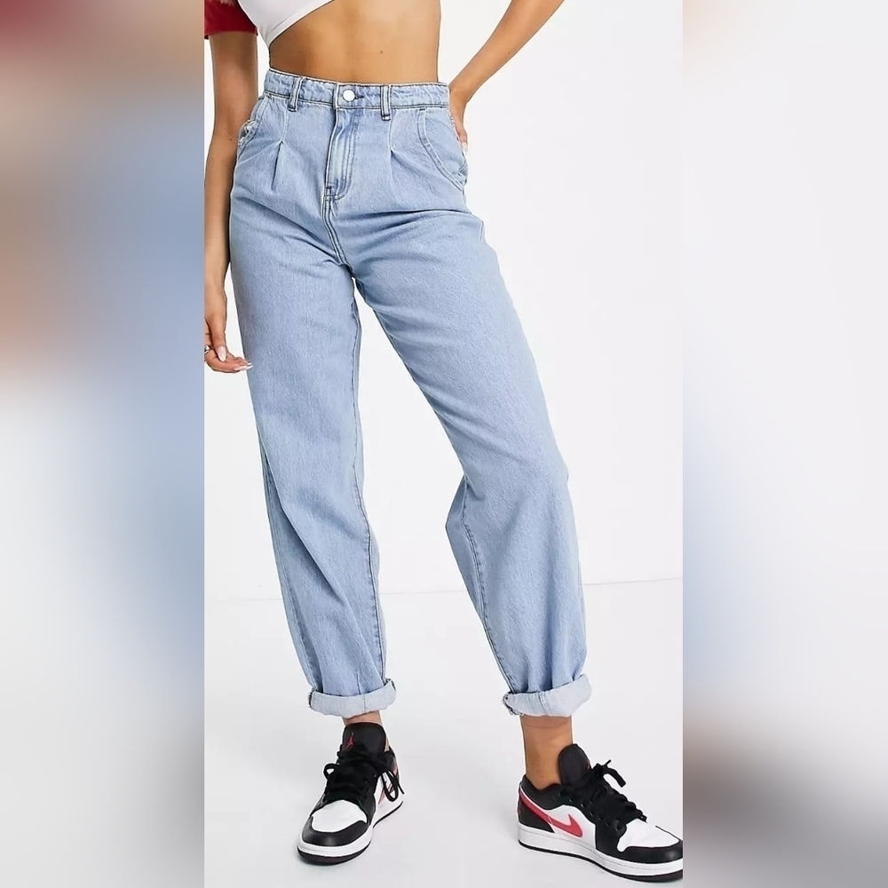 Don't Think Twice balloon 90s jeans NWT